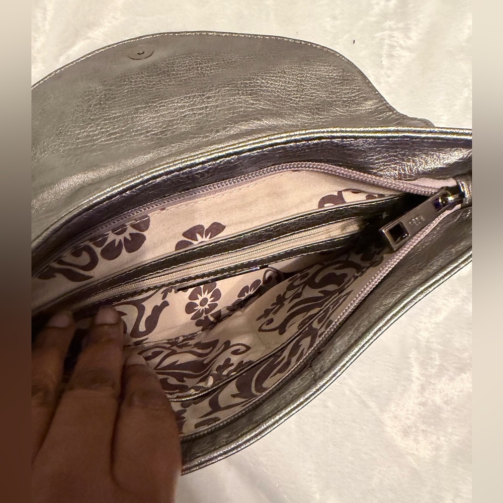 Urban Expression Silver Woven Clutch - Picture 5 of 5